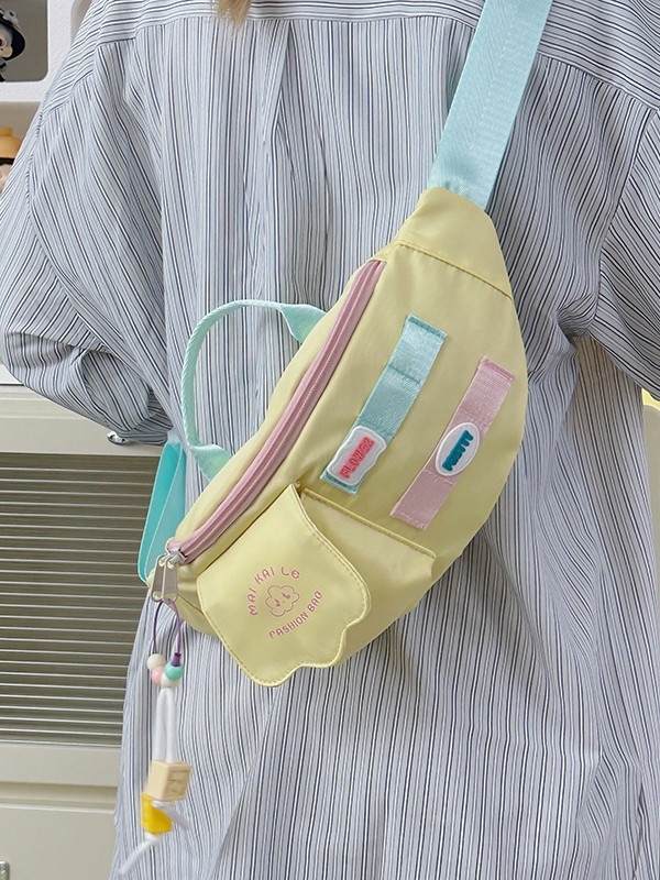 Koreai stílusú trendi női crossbody táska színblokkal, utcai divat, friss és édes.