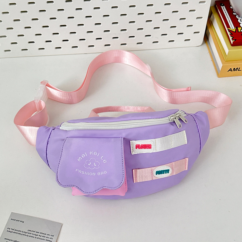 Koreai stílusú trendi női crossbody táska színblokkal, utcai divat, friss és édes.