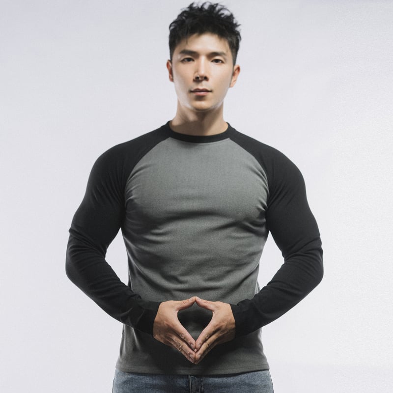 Tricou cu mânecă lungă pentru bărbați, croială musculară, bloc de culoare, primăvară-toamnă, sport-casual.