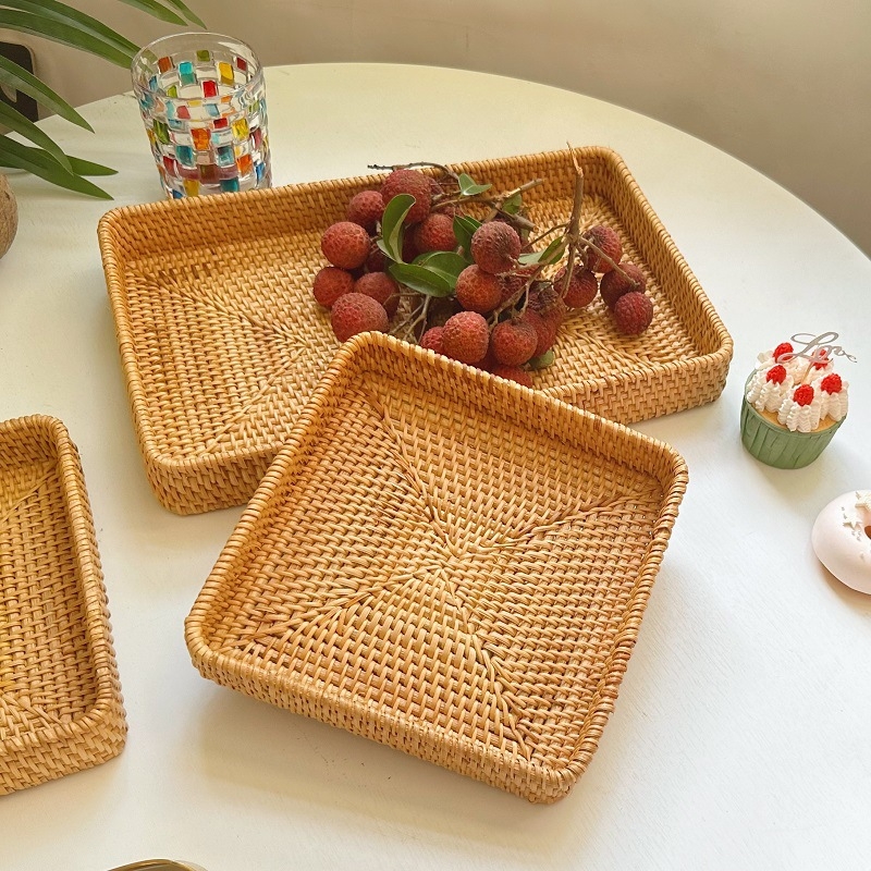 Okrugla pletena košara za voće od ratana i bambusa, japanskog stila