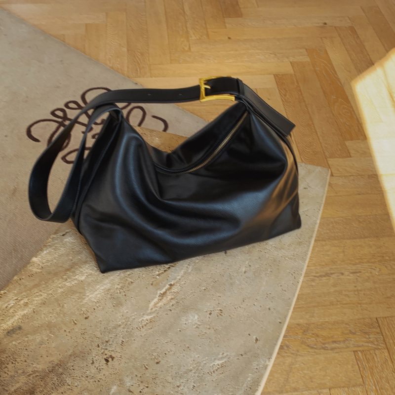 Ženska torbica za rame velike kapacitete, mekani minimalistički stil, crossbody torba za jesen i zimu