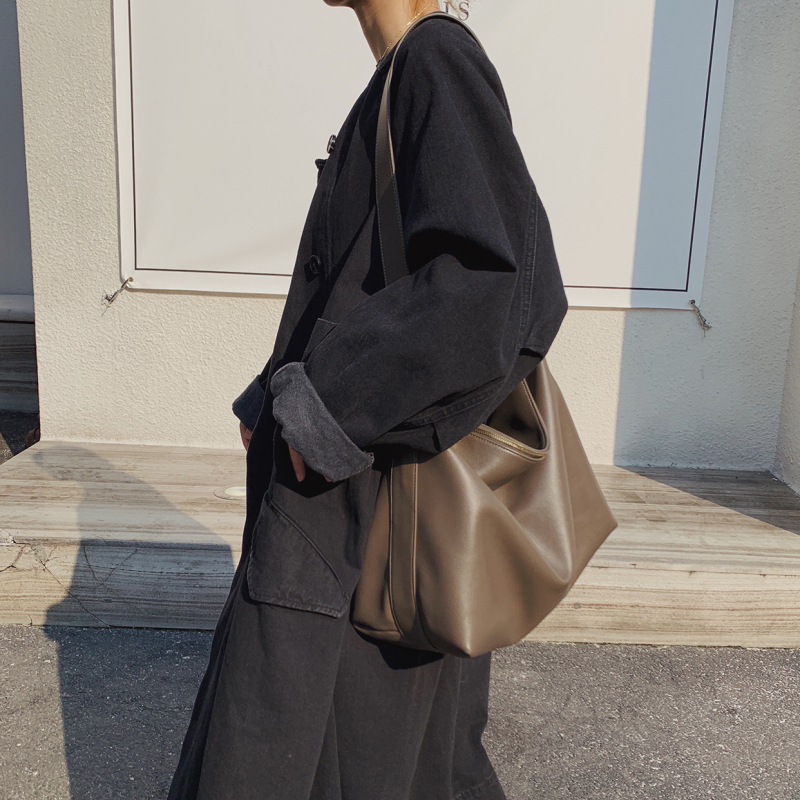 Ženska torbica za rame velike kapacitete, mekani minimalistički stil, crossbody torba za jesen i zimu