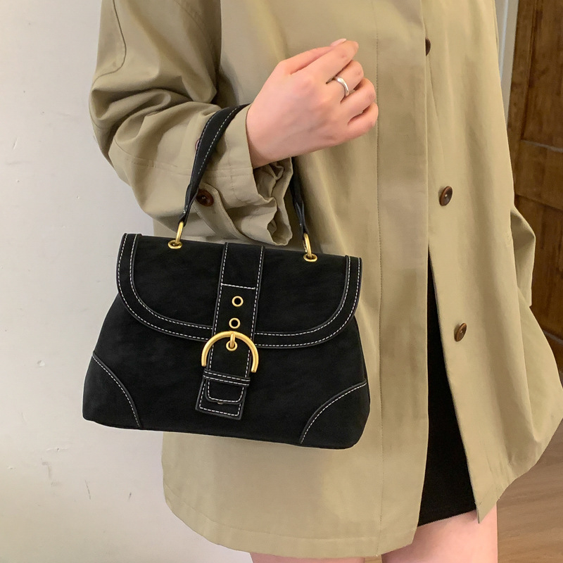 Ženska PU crossbody torba, srednje veličine, vodoravnog kvadratnog oblika, gradski minimalisticki stil, jesen/zima 2025