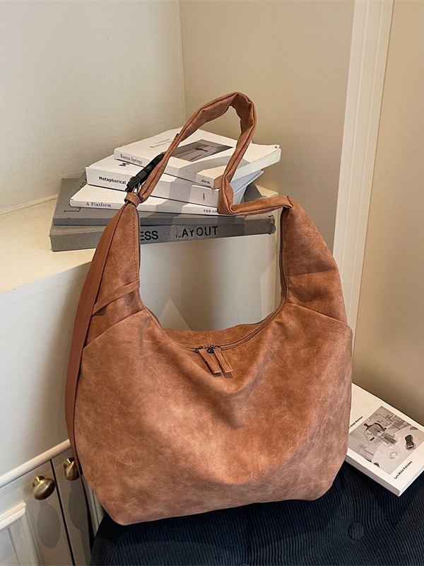 2025 PU torba za rame, jednobojna, casual i chic, velika kapaciteta, crossbody za žene