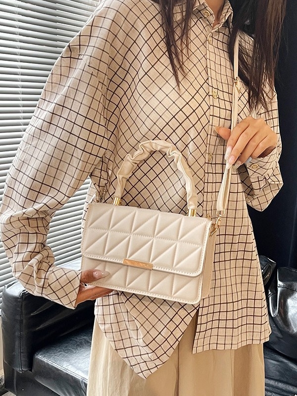 Ženska casual crossbody torbica, mala kvadratna forma, minimalistički dizajn
