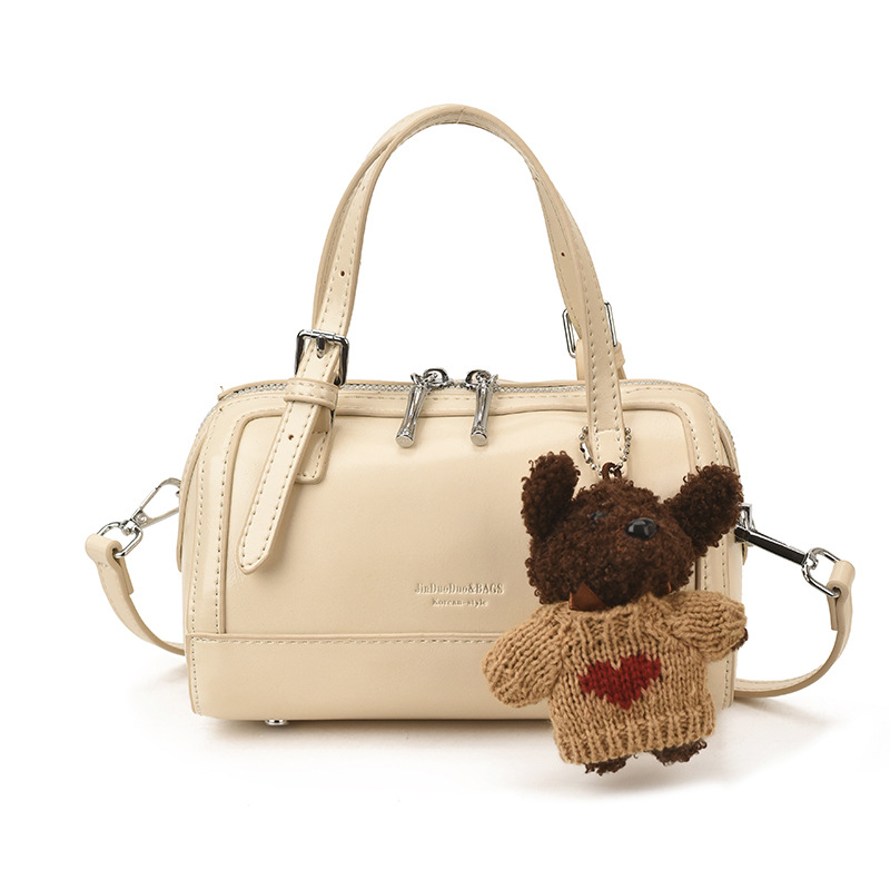Boston torba 2026, jesen-zima, teksturirana, retro stil, mala, za rameno ili crossbody