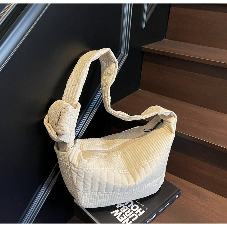 Torba preko ramena u obliku dumplinga, platnena, velika kapaciteta, jednobojna, gradski stil
