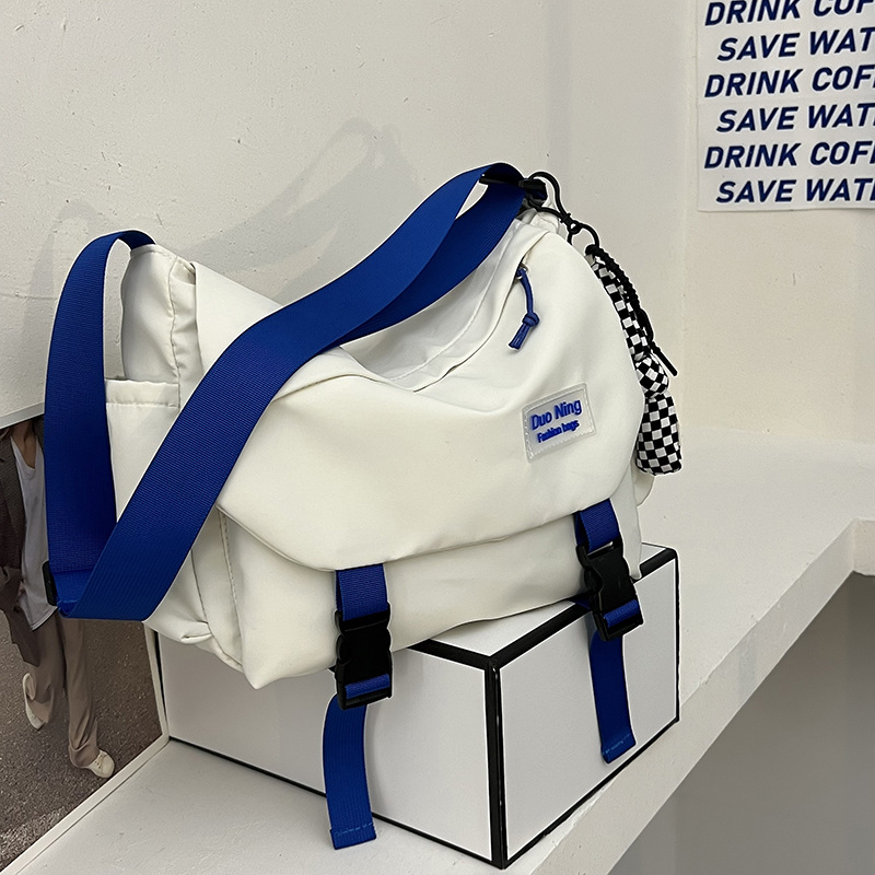 Ženska torba preko ramena u stilu workwear, japanski casual, velika zapremina, najlon, ljeto 2024, unutarnji džep
