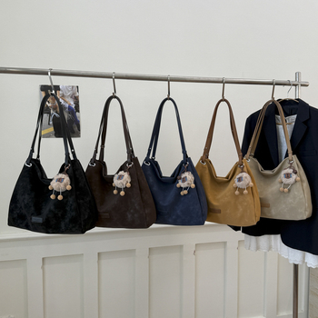 Ženska torba u korejskom retro stilu s velikim kapacitetom, model 2026, elegantna dnevna tote torba za nošenje na rame ili crossbody.