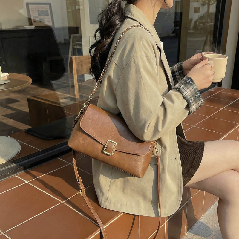 Damska crossbody torba od PU kože, mini kvadratnog oblika, 2026 novi model, retro stil za svakodnevnu upotrebu