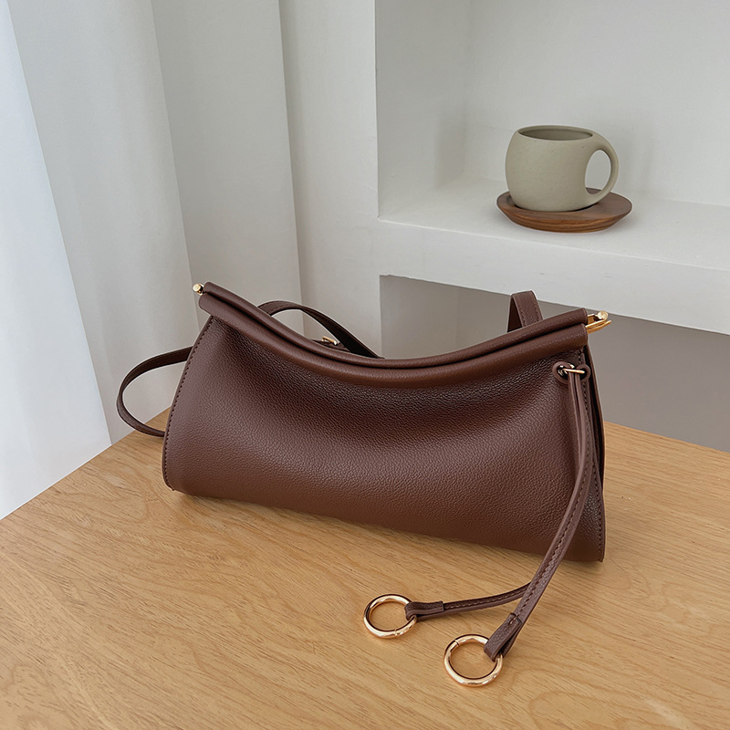 PU mini kvadratna crossbody torba, ulični modni dizajn, proljeće 2026, vintage minimalistički stil, ženska dnevna torba s dojmlom vrhunske kvalitete
