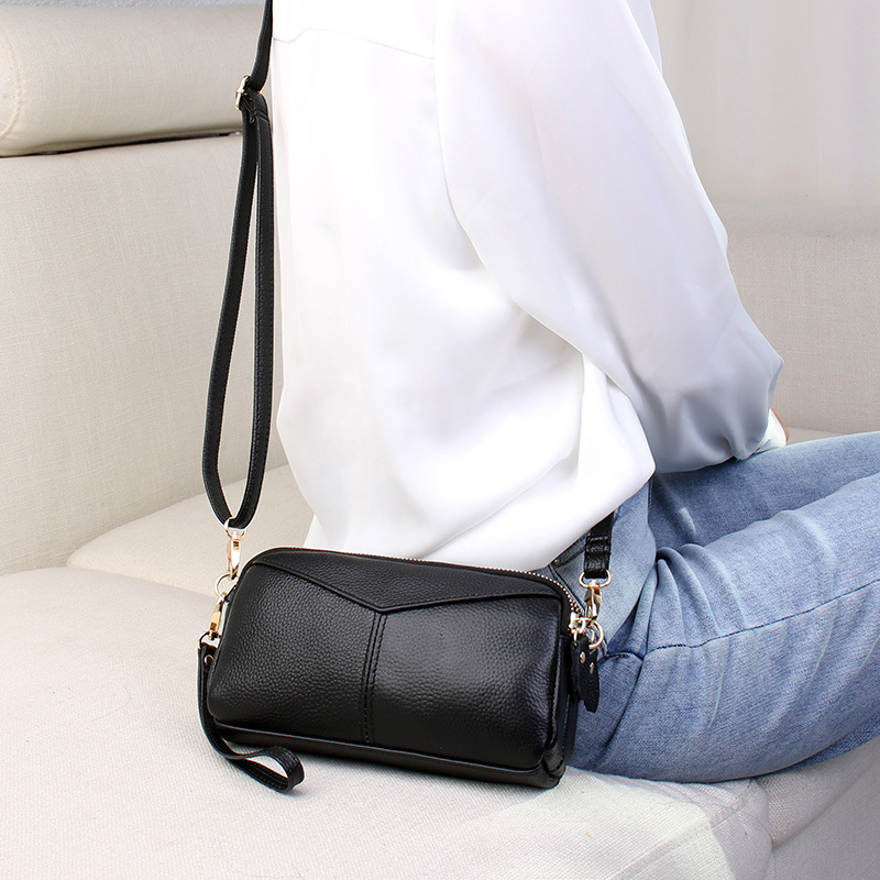 Ženska torbica od prave kože, mala kvadratna, crossbody torba preko ramena, svakodnevni stil, 2025
