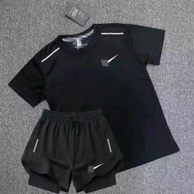 Unisex ljetni trening set s brzo sušećim materijalom: gornji dio s kratkim rukavima i šorcevi 3/4 dužine za trčanje i atletiku