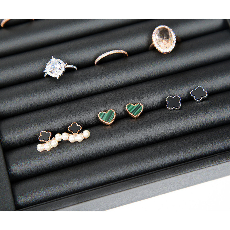 Двоен дървен дисплей за бижута за пръстени