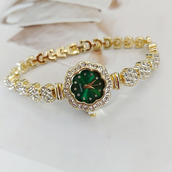 Ženski kvarcni sat s narukvicom, cvjetni dizajn s cirkonijima, elegantan stil, 24 mm brojčanik, kućište od legure, dekorativno svjetsko vrijeme