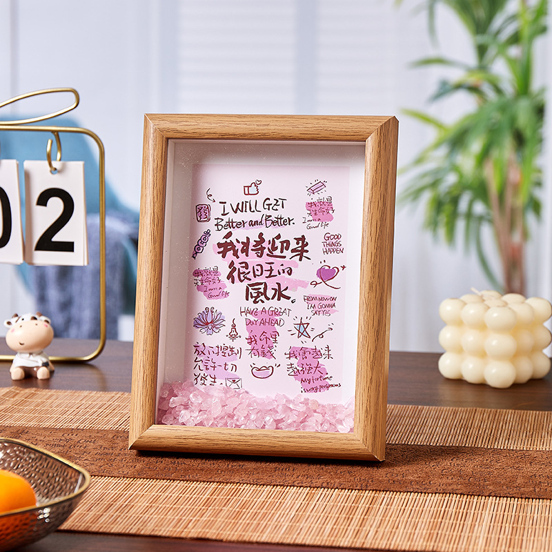 Розова кристална фоторамка за маса – декоративен елемент за дневна и спалня, романтична енергия и привличане на късмет