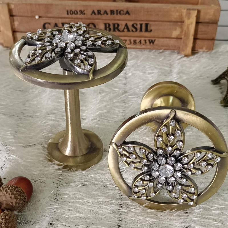 Držač za zavjese s ravnom šipkom u obliku javora lista, od cinkovog legura s rhinestones, moderni minimalistički dizajn