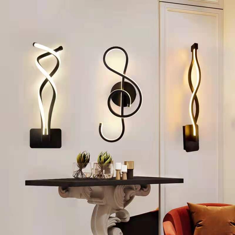 Minimalistična moderna LED zidna svjetiljka s valovitim dizajnom za spavaću sobu i hodnik, aluminijsko kućište