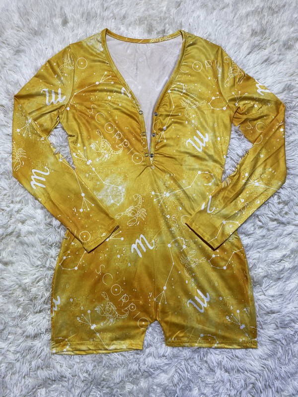 D9450 Salopetă de casă cu imprimeu de constelații, mâneci lungi și pantaloni scurți, pentru femei
