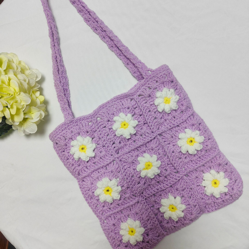 Ručna izrada ženska heklana tote torba s motivom Granny Square i margaretkama i suncokretima