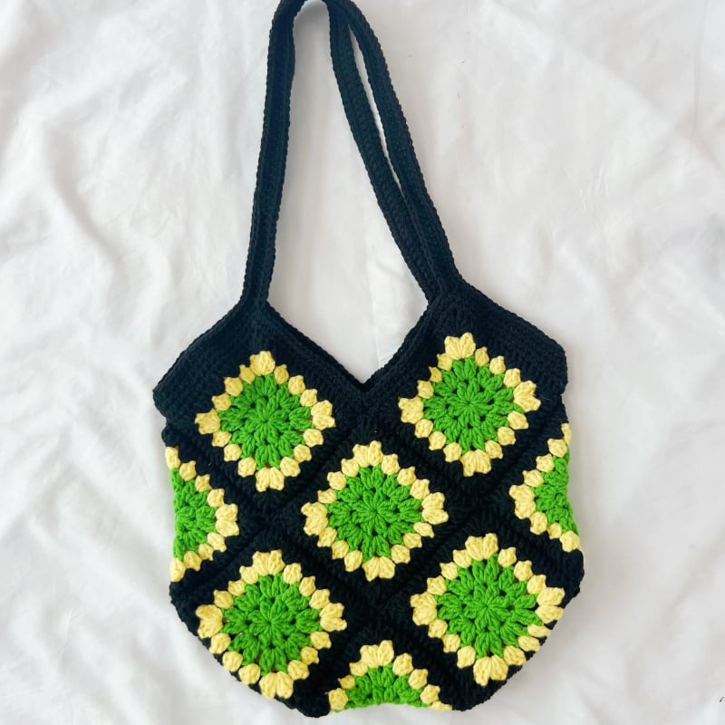 Ručna izrada ženska heklana tote torba s motivom Granny Square i margaretkama i suncokretima