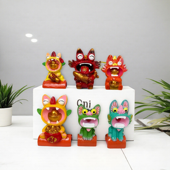 Smolna figura – mačka sreće, desktop dekoracija, suvenir iz Yunnana, poklon za Dali i Lijiang
