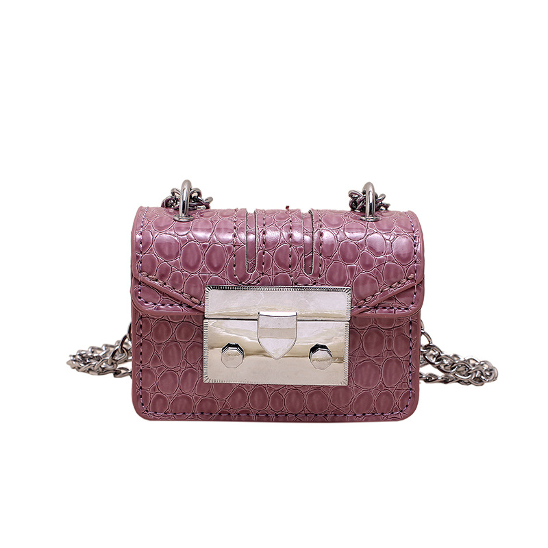 Torba za ruž s mini lančanim remenom, crossbody, jesen 2026, elegantna kvadratna mala torbica