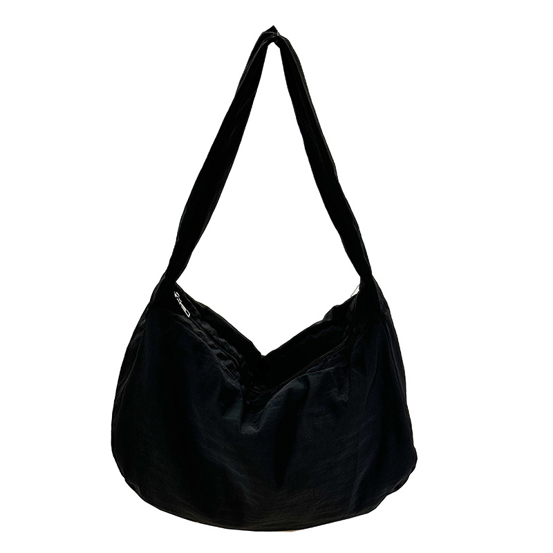 Ženska torba u japanskom stilu, minimalistička i casual, torba u dumpling obliku, jednobojna, svestrana za nošenje preko ramena i crossbody, velik kapacitet