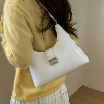 Ženska torbica u francuskom stilu, ispod pazuha, vintage casual crossbody, proljeće 2026