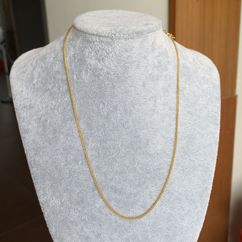 Nakit za ključnu kost od titan čeličnog materijala s M kopčom, miješani stilovi lanaca: box lanac, O‑oblik lanac, lanac u stilu Chopard, spacer perle suncokreta, lanac s kuglicama i zmijskog tipa lanac