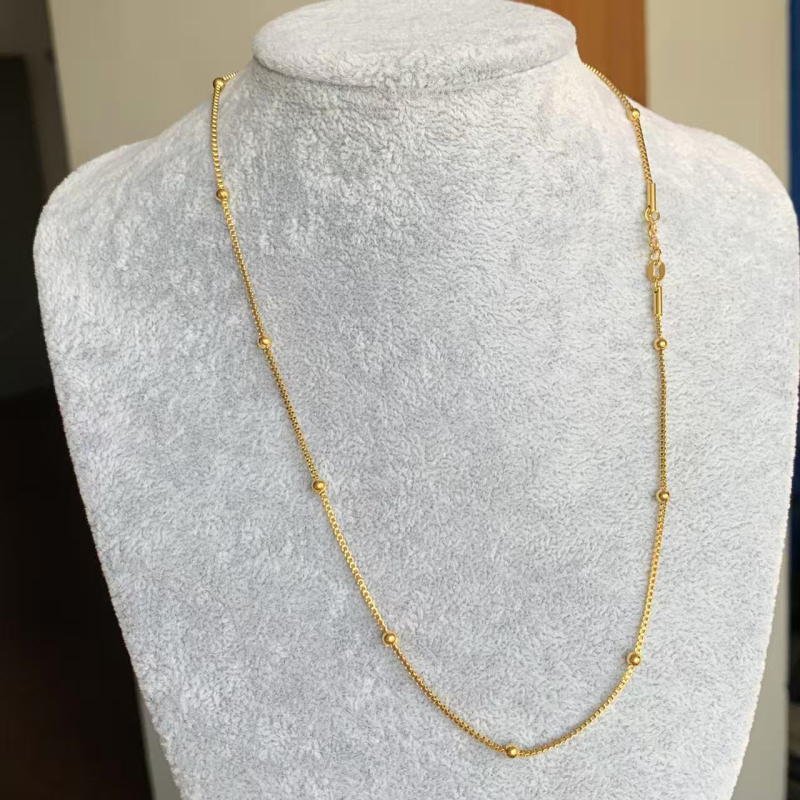 Nakit za ključnu kost od titan čeličnog materijala s M kopčom, miješani stilovi lanaca: box lanac, O‑oblik lanac, lanac u stilu Chopard, spacer perle suncokreta, lanac s kuglicama i zmijskog tipa lanac