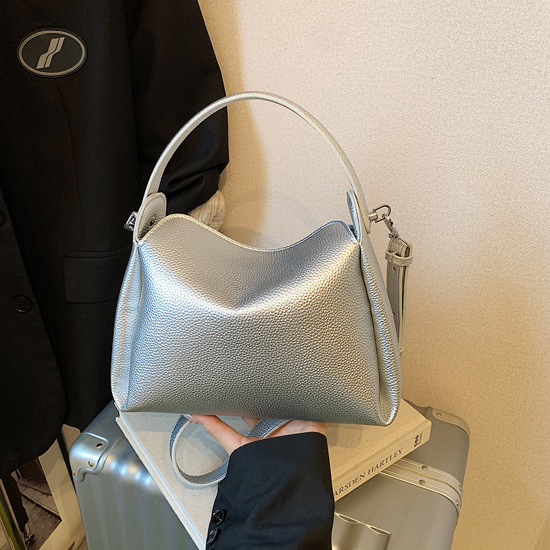 Minimalistička tote torba za žene s velikim kapacitetom – svakodnevna elegancija, diskretni luksuz