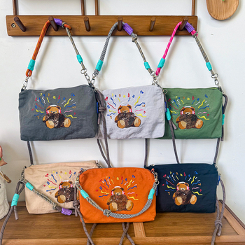 Ženska vodootporna torba za rame sa japanskim vezom, svestrana, velik kapacitet, svakodnevna crossbody torba