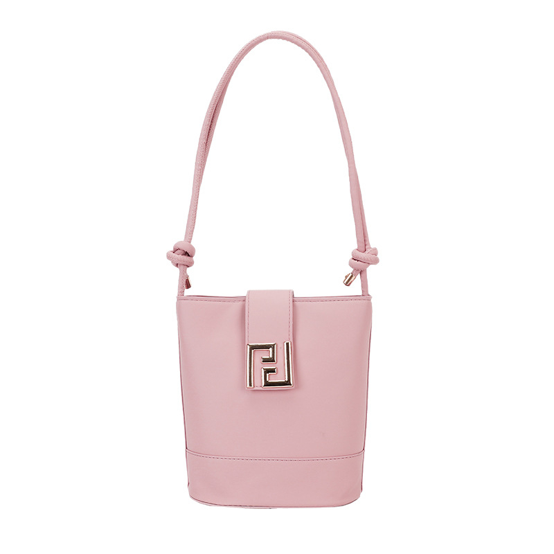 Geantă bucket modernă și elegantă, mână, vară 2025, design de nișă, pentru umăr sau crossbody