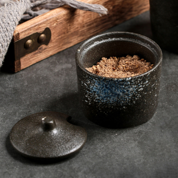 Keramička posuda za začine u japansko-korejskom stilu s poklopcem