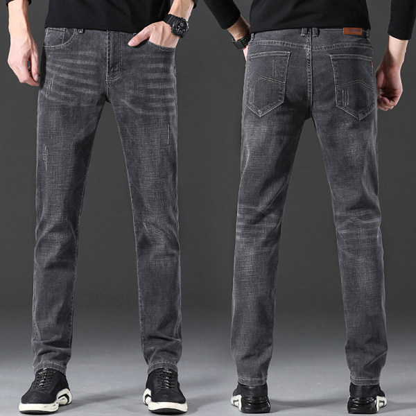 Férfiaknak laza, egyenes szabású farmernadrág, prémium rugalmas denim, világos mosás, őszi mindennapi viselet