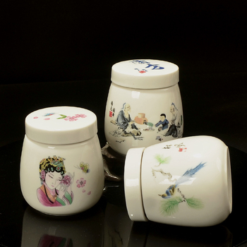 Plavo-bijeli porcelanski čajni posuda s čvrstim poklopcem