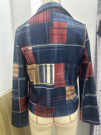 Ženski kratki karirani sako s gumbima, dugim rukavima, poliester, elegantan gradski stil