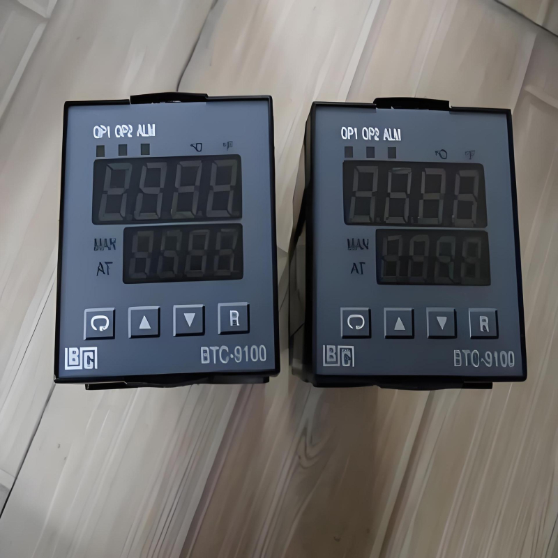 BTC-9100 temperaturni regulator BrainChild Weilin