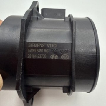 2816423700 Senzor protoka zraka za vozila Hyundai i Kia