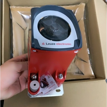 Leuze optoelektronski prekidač LS5/9D, LE5/4P, LE5/2N, LE5B/4, LS5B/9