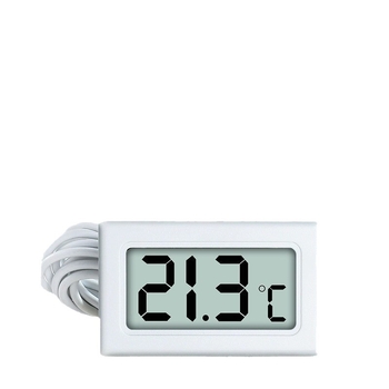 Digitálny teplomer s sondou pre meranie teploty vody v akváriu, vysoká presnosť, vnútorné použitie.