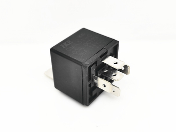 Huigang CMA31-C 12V/24V autó relé, 5 tűs, 30A