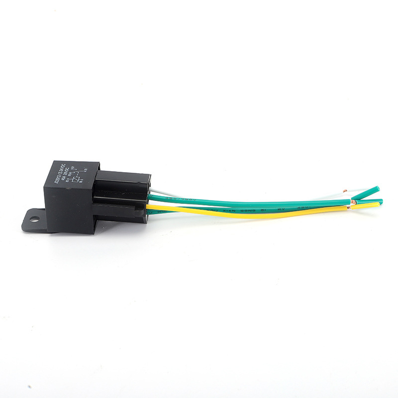 JD2912-1Z-24VDC relé vezetékes csatlakozóval, 40A, 12V, műanyag hátlappal autómodifikációhoz
