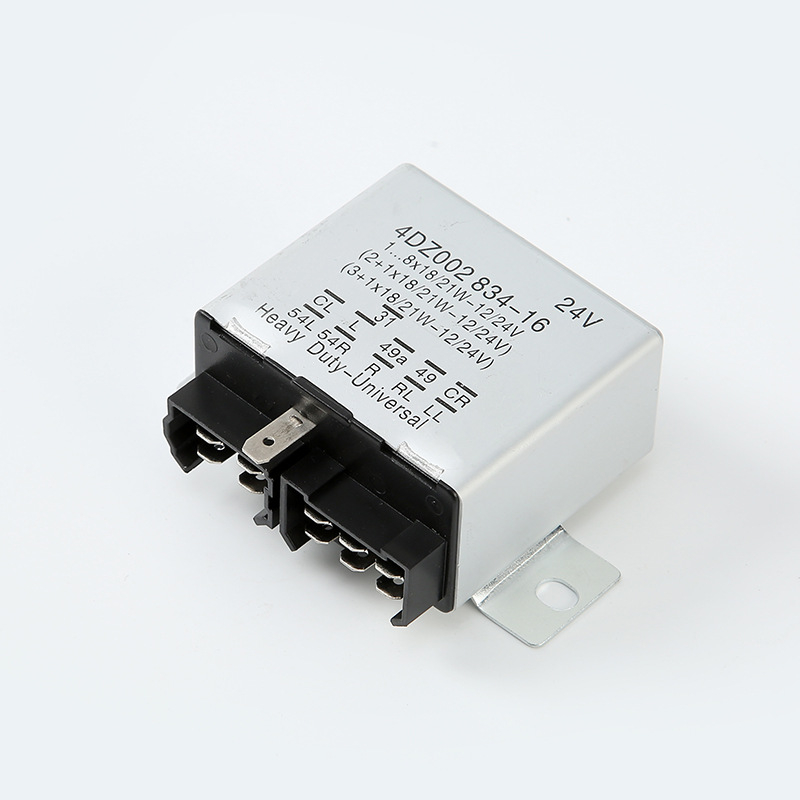 Automobilsko rele za miganje 0332014203, 11 pinova, 24V, 4DZ 002 834