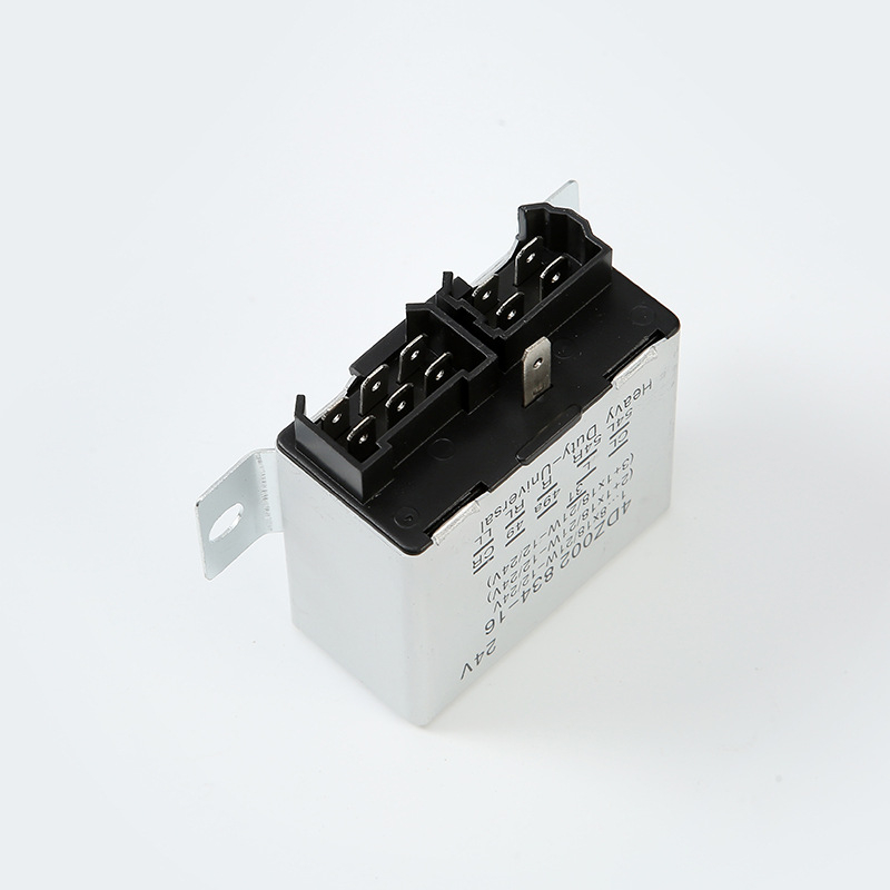 Automobilsko rele za miganje 0332014203, 11 pinova, 24V, 4DZ 002 834