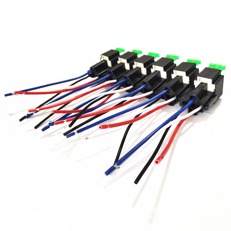 Automobilski relej 30A/12V — set od 6 komada s utičnicama američkog standarda i osiguračima