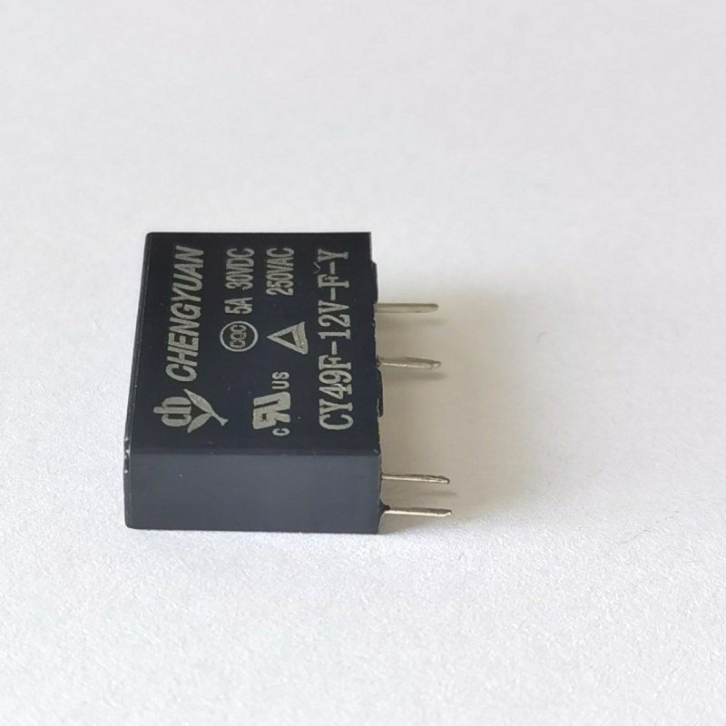 CY49F-A-12VDC industrijsko rele za upravljanje, ultra tanko i ultra kompaktno, 5A kontaktno spajanje, izdržljivo do 3000V