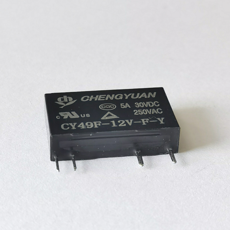 CY49F-A-12VDC industrijsko rele za upravljanje, ultra tanko i ultra kompaktno, 5A kontaktno spajanje, izdržljivo do 3000V