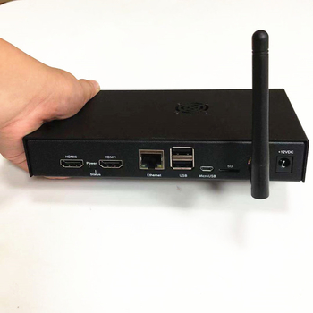 Metalno kućište za Raspberry Pi CM4 s CM4IO, matno crna završna obrada, s ventilatorom i gumbom za uključivanje